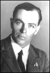 Photo of Bert Hinkler taken later in his life